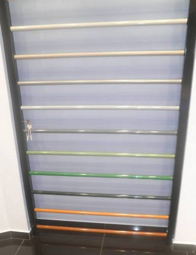 Bare demontabile protectie vopsite in cimp electrostatic